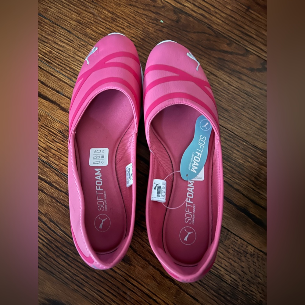 Women’s soft foam slip on Puma brand